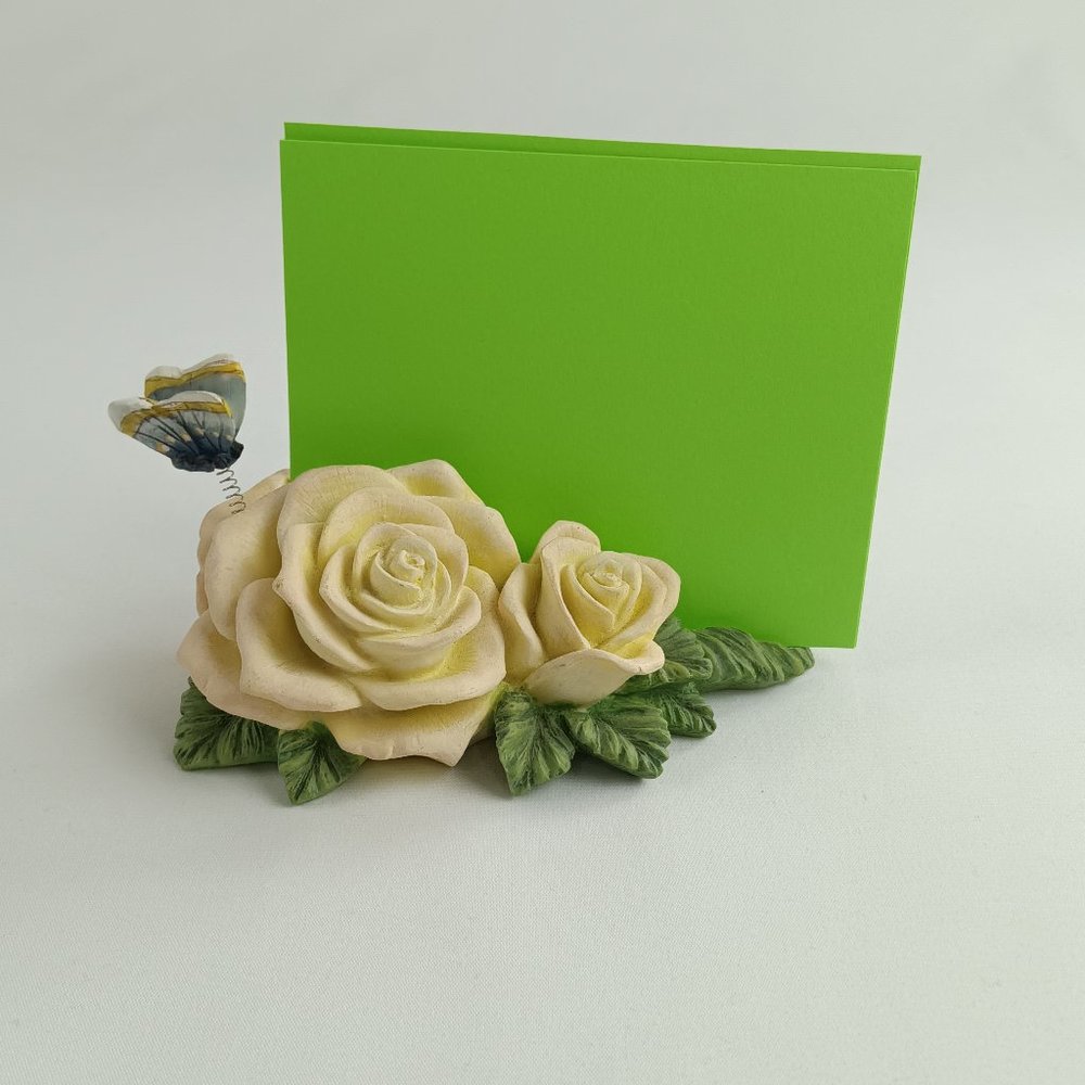 Roses Notes and Cards Holder.